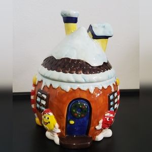 2008 M&M’s Christmas Ceramic Round Chalet House Candy Dish Treat Jar Holiday Dec